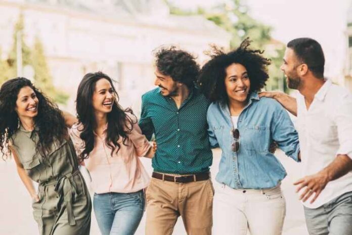 10 Secrets to a Strong Friendship