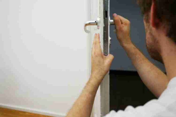 Why You Need Locksmith Services in Aurora Colorado